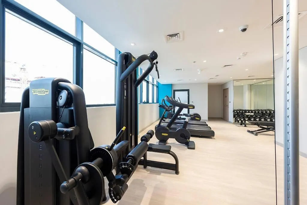 Lovely Studio By Skylight Dubai